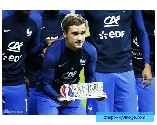 格列兹曼欧联杯赛场个人能力全面绽放引领球队前行关键时刻决定性表现